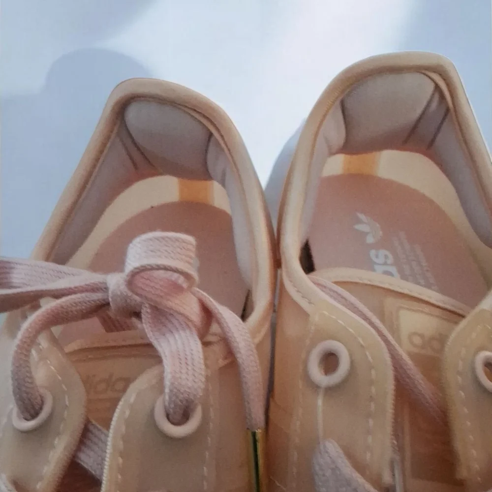 Adidas Women's Pink Sneakers - Picture 5 of 5
